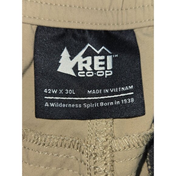 REI Co-Op Mens Convertible Pants 42x28 Nylon/Spandex Beige - Picture 4 of 9